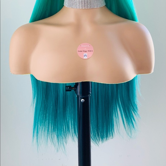 Gorgeous Ocean Green & Blue Premium Fiber Lace Front Wig! - Picture 12 of 14